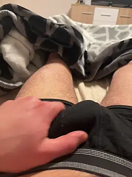 derbyo online show from February 9, 2025, 8:02 pm