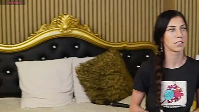 Snapshot of KeylaBlair chatting on March 16, 2025, 6:01 pm KeylaBlair online show from March 16, 2025, 6:01 pm