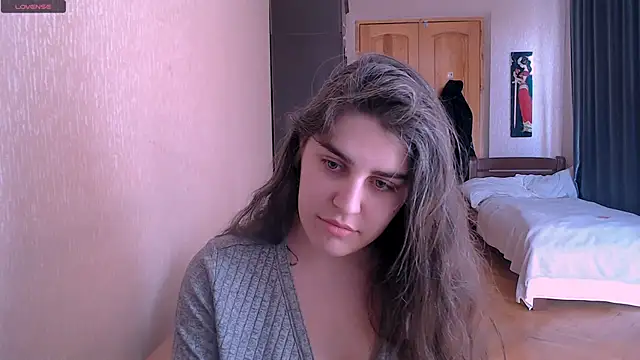  Roselina  online show from February 28, 2025, 9:25 am