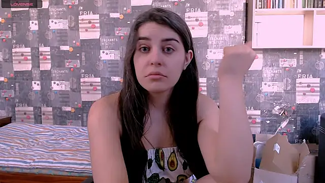  Roselina  online show from September 23, 2025, 7:22 am