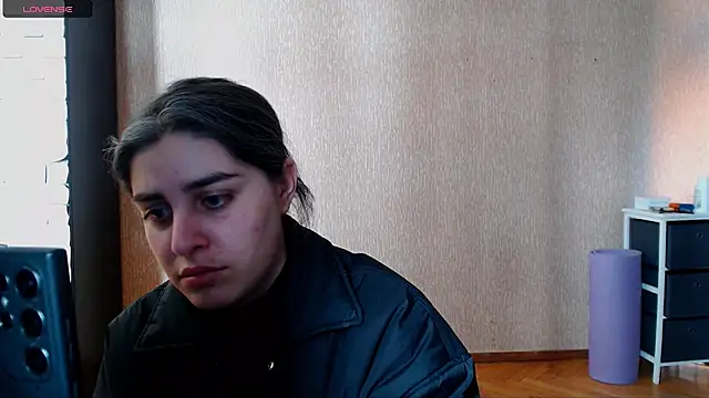  Roselina  online show from March 3, 2026, 10:54 am