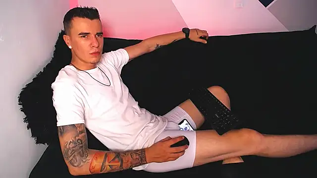 Baan10 online show from February 4, 2025, 1:16 pm