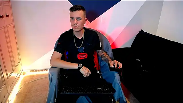 Baan10 online show from March 5, 2025, 9:15 pm