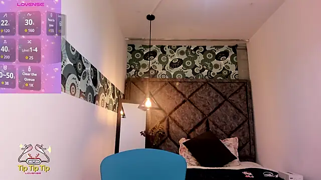 Clarise Allen online show from April 13, 2026, 8:47 pm