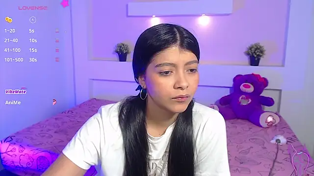 IslaBlaze online show from February 26, 2025, 5:31 am