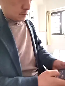 swg176 online show from March 11, 2025, 9:24 am