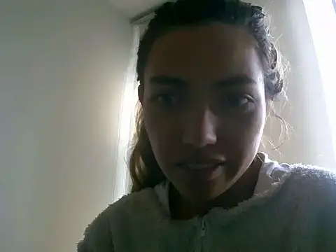 VittoriaTaylor online show from June 29, 2026, 9:15 pm