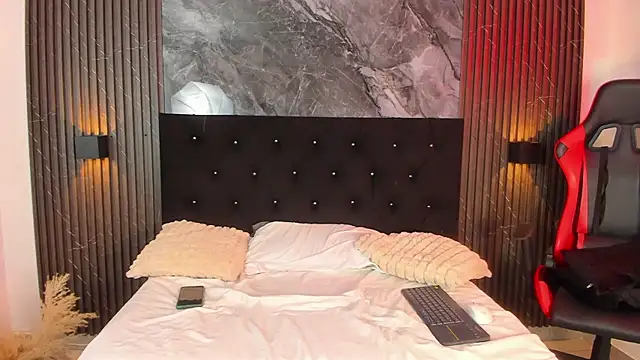 vanilla hot online show from January 30, 2025, 1:31 pm