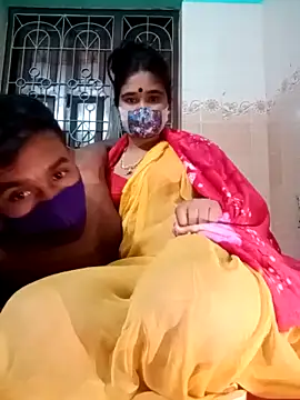 Snapshot of Sexy-Couple20 chatting on January 17, 2025, 11:18 pm Sexy-Couple20 online show from January 17, 2025, 11:18 pm