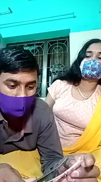 Snapshot of Sexy-Couple20 chatting on January 18, 2025, 5:37 pm Sexy-Couple20 online show from January 18, 2025, 5:37 pm