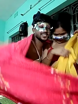 Snapshot of Sexy-Couple20 chatting on January 29, 2025, 12:12 am Sexy-Couple20 online show from January 29, 2025, 12:12 am