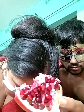 Snapshot of Sexy-Couple20 chatting on January 29, 2025, 11:35 pm Sexy-Couple20 online show from January 29, 2025, 11:35 pm