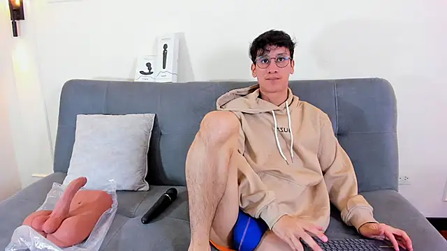 Cum hunters online show from November 22, 2025, 3:27 am