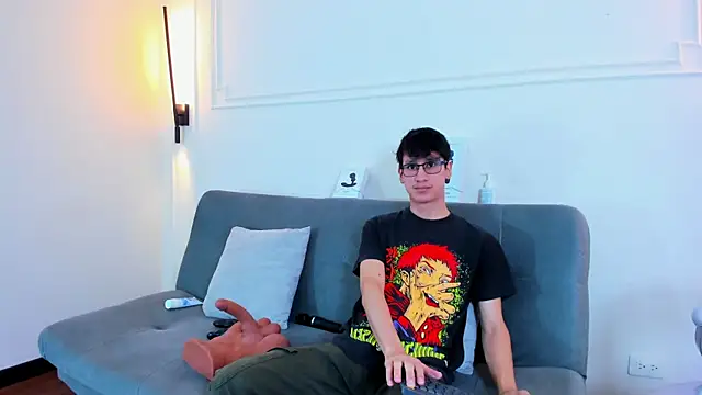 Cum hunters online show from November 30, 2025, 1:42 am