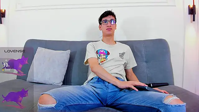 Snapshot of Cum_hunters chatting on February 25, 2026, 3:49 am Cum hunters online show from February 25, 2026, 3:49 am