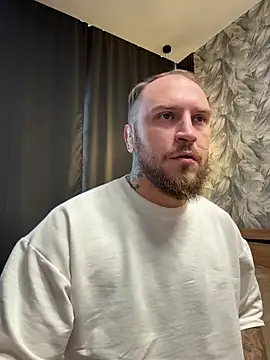  XxX-XxX  online show from October 24, 2025, 7:16 am