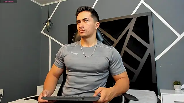 Brad Summer online show from February 3, 2025, 5:14 pm