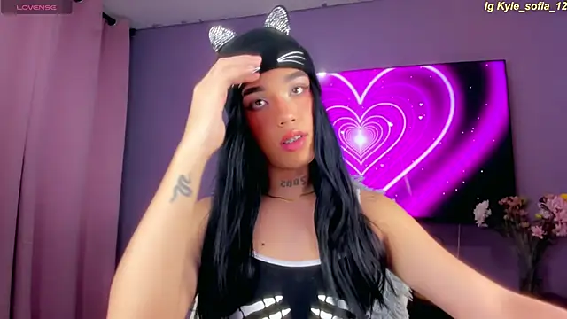 Snapshot of kylesofia chatting on January 16, 2025, 8:33 am kylesofia online show from January 16, 2025, 8:33 am