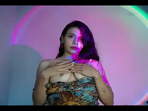 lana roman online show from February 3, 2025, 10:43 pm