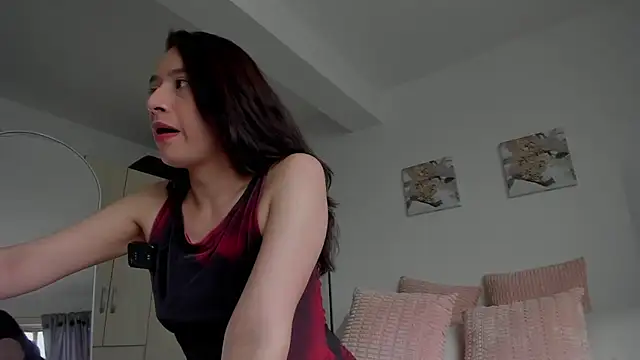 Andrewine89 online show from September 24, 2025, 9:40 pm