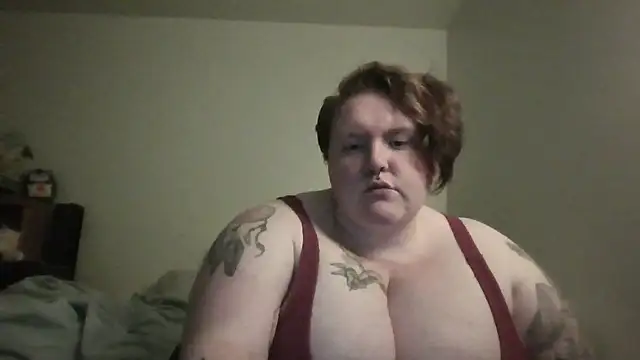 CorgiGodez98 online show from September 19, 2025, 5:53 am