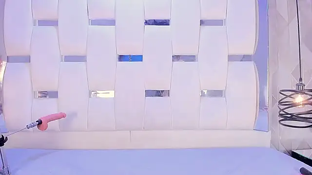 BriannaRoses online show from November 2, 2025, 8:44 pm