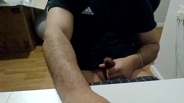 scoobydoo7892 online show from October 6, 2025, 1:47 am