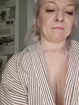 Anesteishen online show from December 21, 2025, 8:21 am