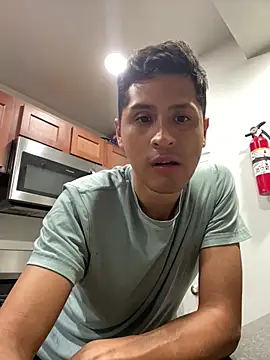 PerroDemonioHot online show from March 1, 2025, 5:09 am