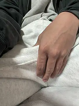 Snapshot of kka32ad chatting on November 9, 2025, 12:42 am kka32ad online show from November 9, 2025, 12:42 am