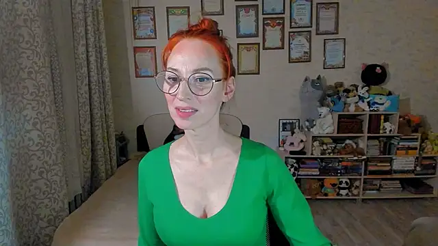 Snapshot of red_rocco chatting on January 17, 2025, 4:15 pm red rocco online show from January 17, 2025, 4:15 pm