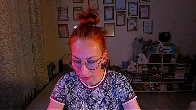 Snapshot of red_rocco chatting on February 25, 2025, 4:31 pm red rocco online show from February 25, 2025, 4:31 pm