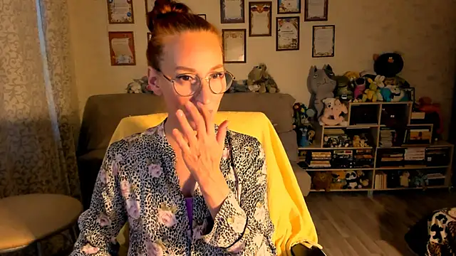 Snapshot of red_rocco chatting on September 18, 2025, 2:19 pm red rocco online show from September 18, 2025, 2:19 pm