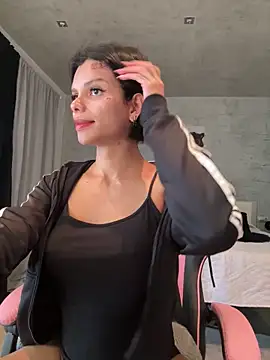 Rosariolovex online show from March 21, 2025, 10:50 am