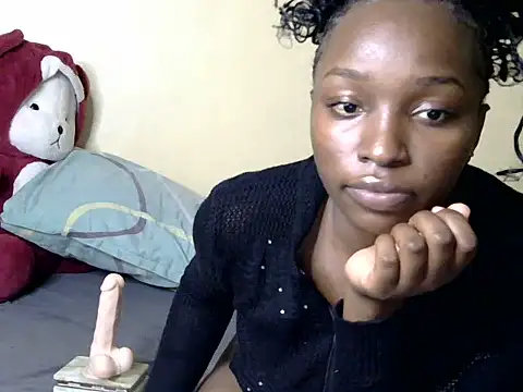 Vprettieeer online show from June 10, 2026, 12:44 am