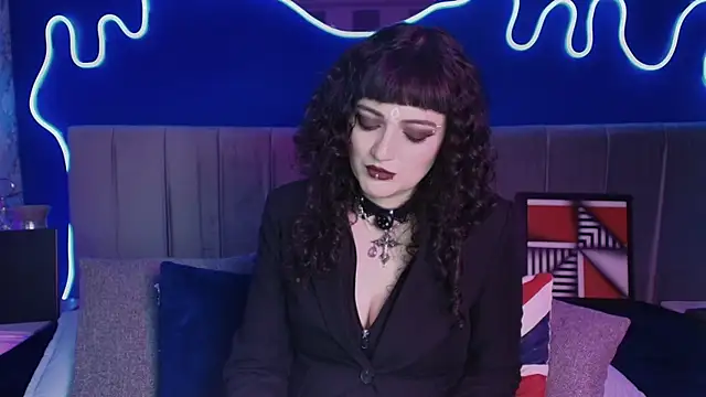 Snapshot of JeanneSabatier chatting on June 24, 2026, 7:13 pm JeanneSabatier online show from June 24, 2026, 7:13 pm