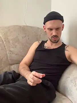 Snapshot of AssHunter4k chatting on February 24, 2025, 1:21 pm AssHunter4k online show from February 24, 2025, 1:21 pm