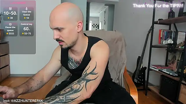 Snapshot of AssHunter4k chatting on September 19, 2025, 6:15 am AssHunter4k online show from September 19, 2025, 6:15 am