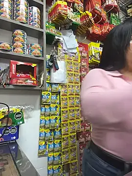 Snapshot of Miia_Jazmin chatting on November 16, 2025, 1:06 pm Miia Jazmin online show from November 16, 2025, 1:06 pm