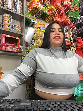 Snapshot of Miia_Jazmin chatting on November 18, 2025, 3:16 pm Miia Jazmin online show from November 18, 2025, 3:16 pm