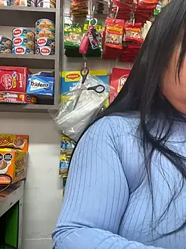 Snapshot of Miia_Jazmin chatting on November 29, 2025, 6:22 pm Miia Jazmin online show from November 29, 2025, 6:22 pm