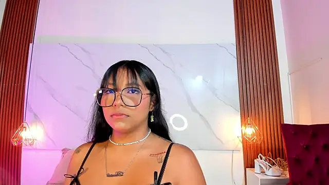 isabella zc online show from December 22, 2025, 7:22 pm