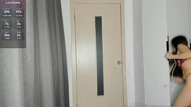 Anny Leps online show from October 31, 2025, 9:43 am