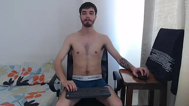 Aleex Miller online show from November 8, 2025, 4:29 pm