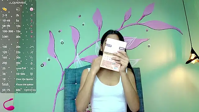 Connie Bell online show from March 18, 2025, 12:25 pm