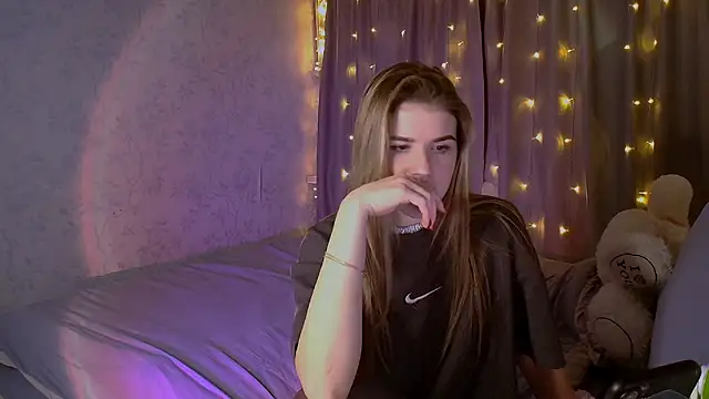 Melissa smith  online show from February 24, 2025, 9:41 pm