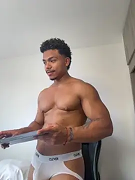 Snapshot of XavierColeman chatting on July 18, 2026, 9:51 pm XavierColeman online show from July 18, 2026, 9:51 pm