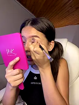 Sofia18 pinkk online show from November 29, 2025, 10:35 pm