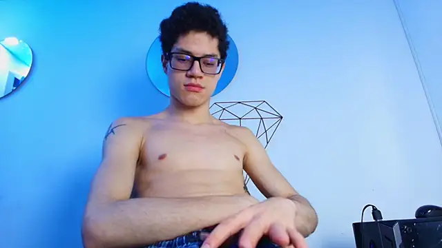 wolfandsky online show from November 20, 2025, 11:43 am