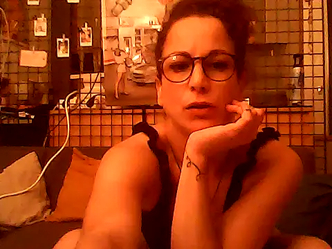 Lela64 online show from September 11, 2025, 12:00 am